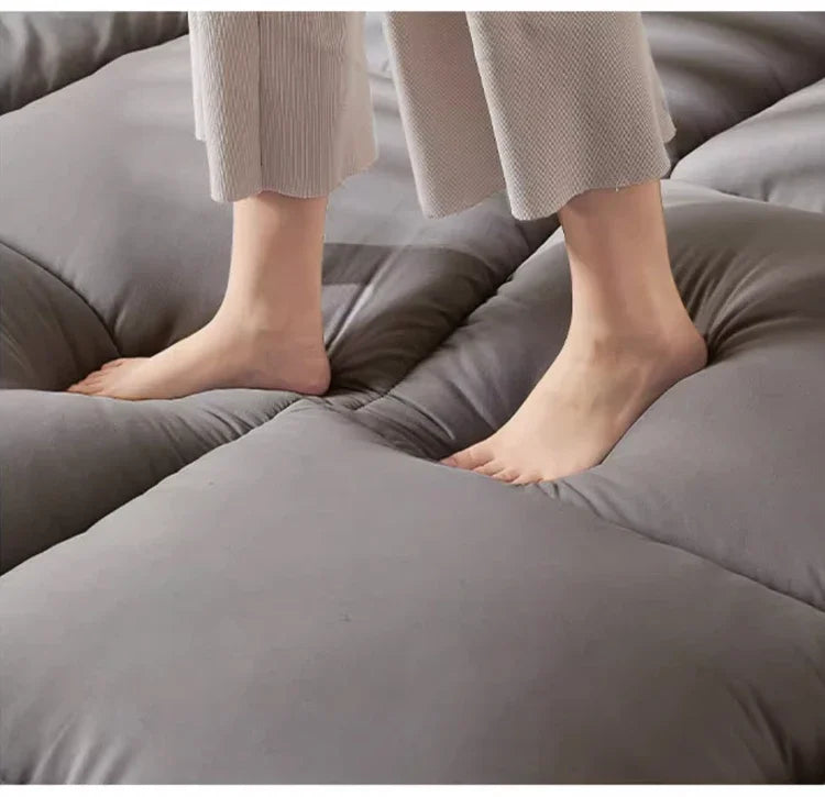 Super-King Size Memory Foam Mattress Topper