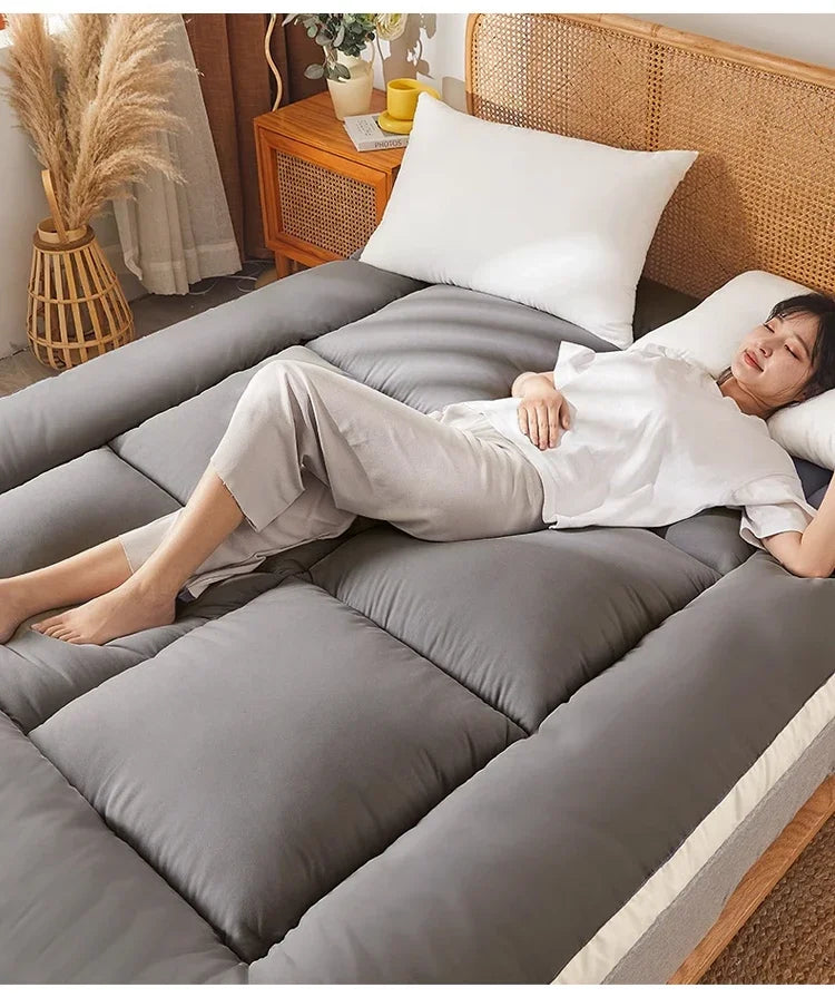 Super-King Size Memory Foam Mattress Topper