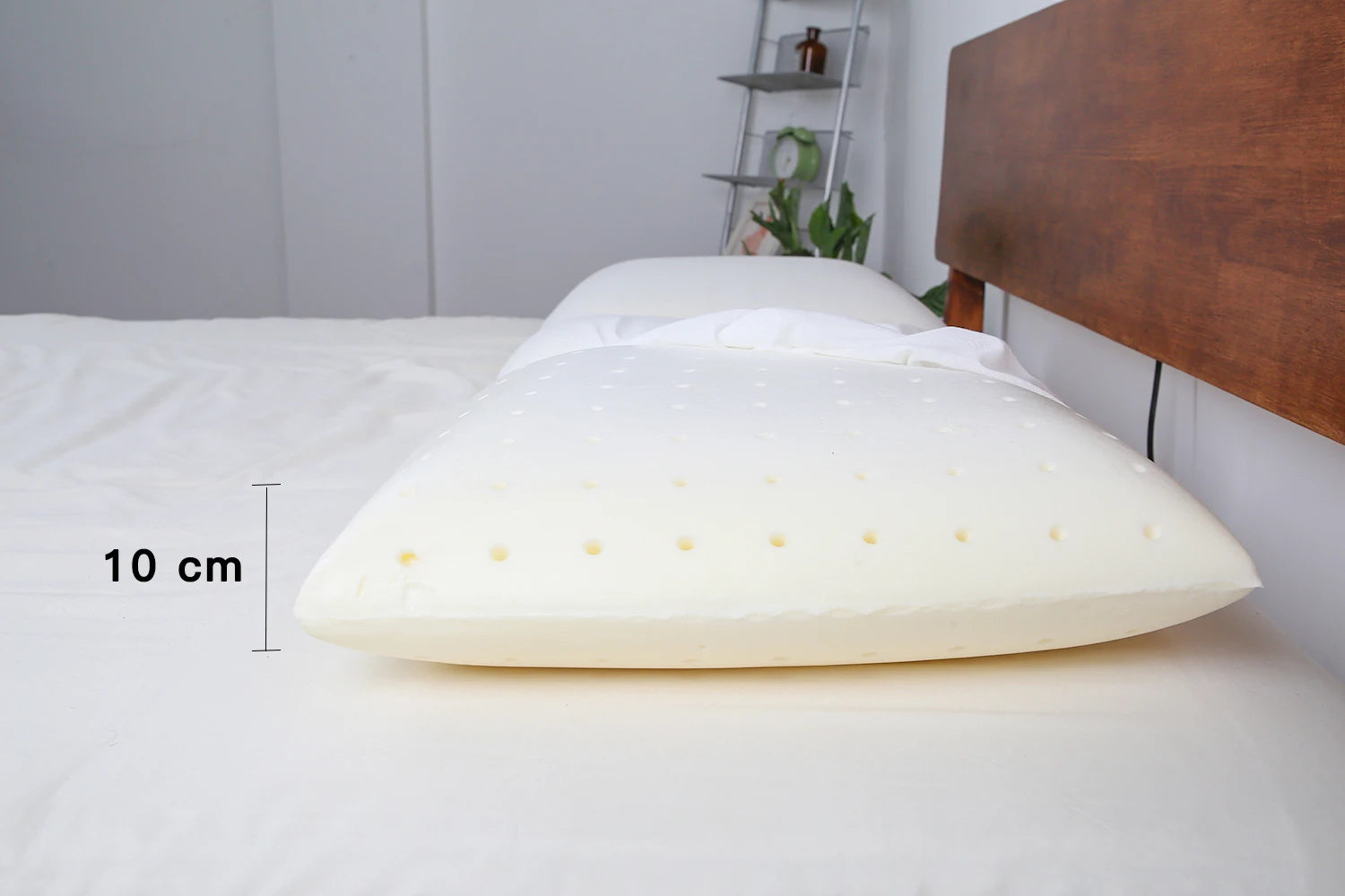 Slumbyr Cooling Memory Foam Pillow