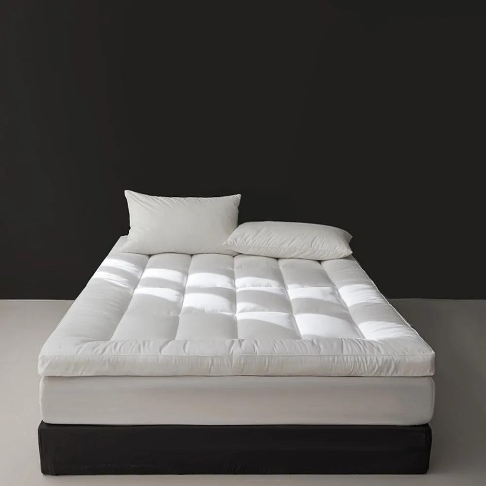 Sondeson White Mattress Topper Queen King Mattress Pad Pocket Soft Down Alternative Fill Mattress Protector Top Mattress Cover
