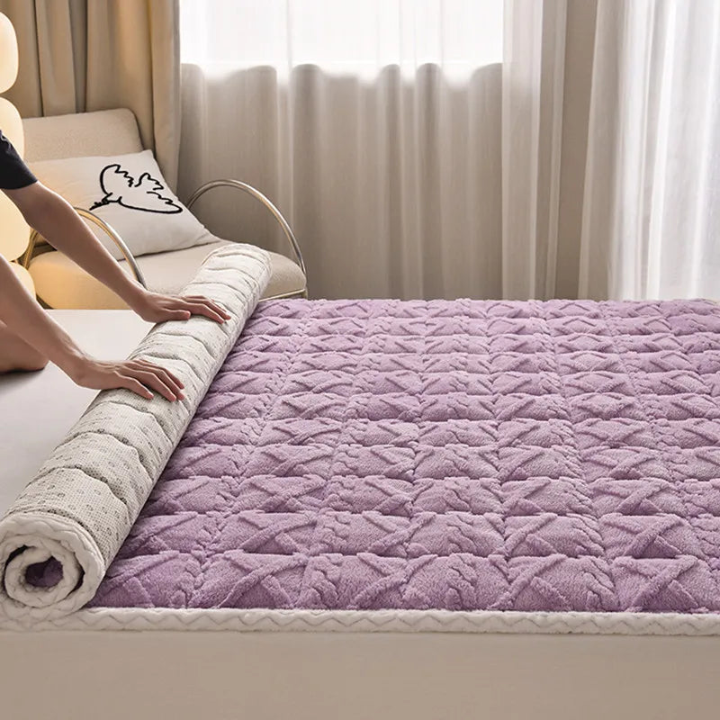 Winter Topper Mattress Quilted Bed Mattresses Soft Velvet Bedspread Home Bed Mat Cover Warm Topper Cover 매트리스 바닥용(No Pillowcase)