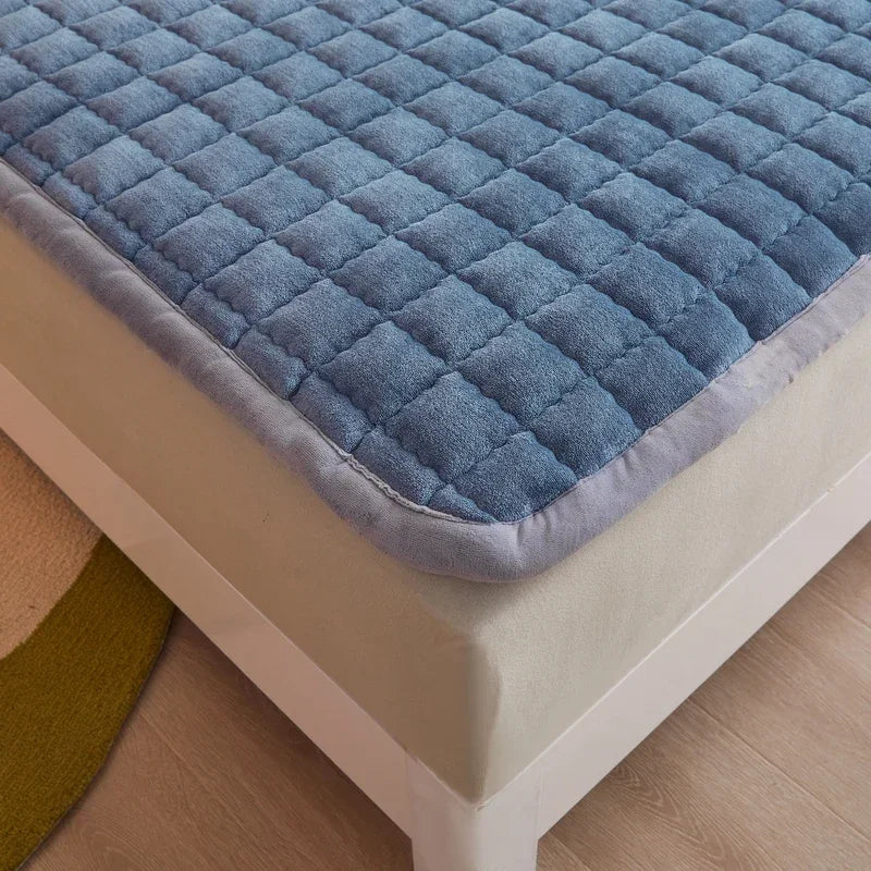 Quilted Mattresses Thickened Bedsheet матрас топпер Velvet Mattress Topper Skin-friendly Bed Linen Blue Mattress(No Pillowcase)